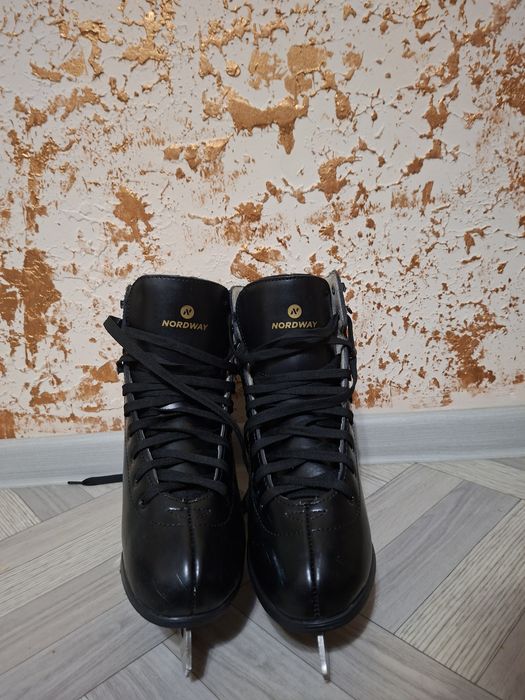 Коньки Laval Торг есть