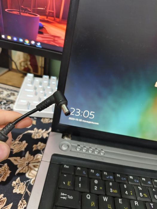 Ноутбук старый рабочий