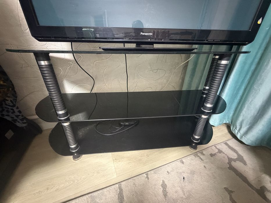 Продам тумбу по ТВ