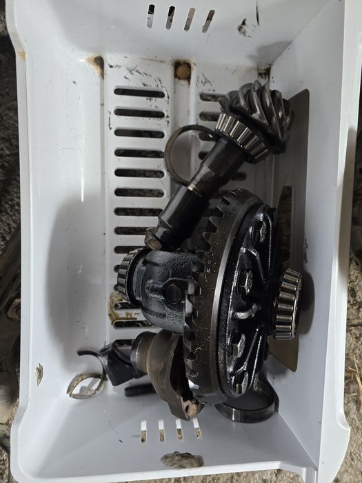 Заден мост jeep grancherokee 2.7 crd