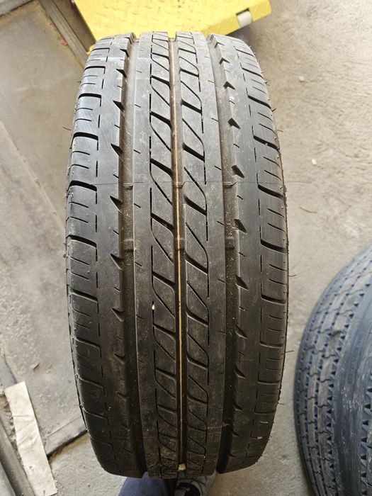 235/65R16C Lassa