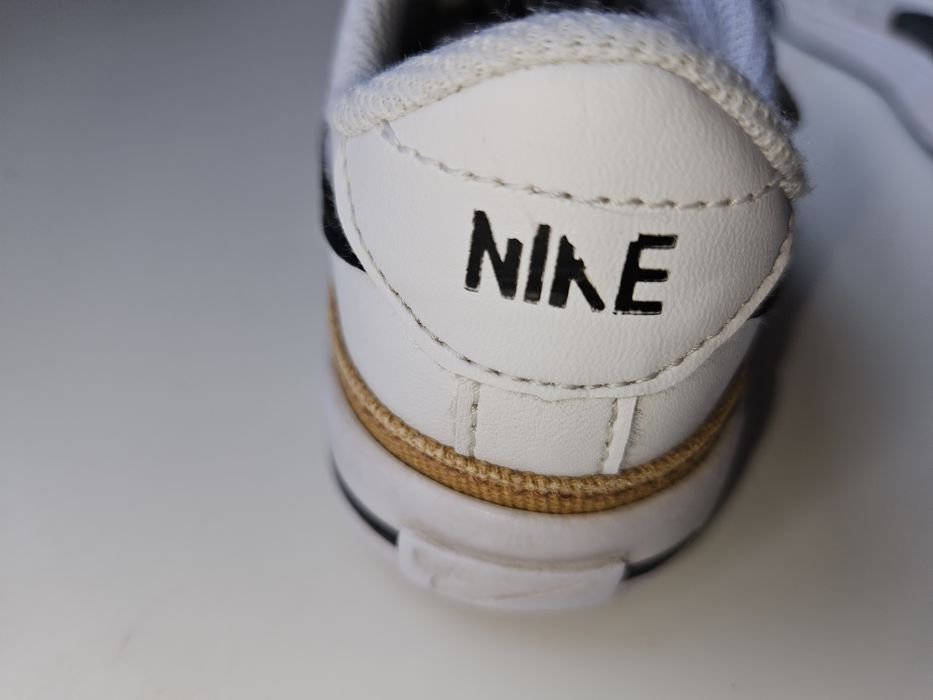 Маратонки Nike 28 номер