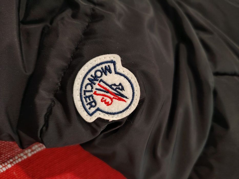 Новый пуховик Moncler