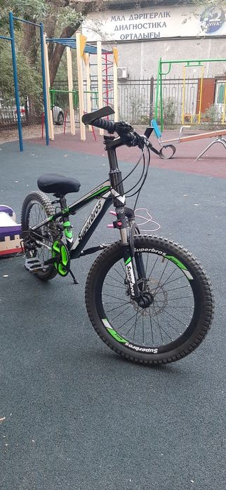 Велосипед 8-12 лет