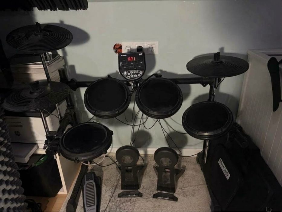 Alesis DM6 + 2x Yamaha KP65 | Електронни барабани