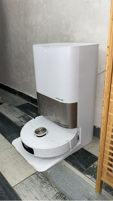 Aspirator Dreame x40, robot cu mop ultra complete