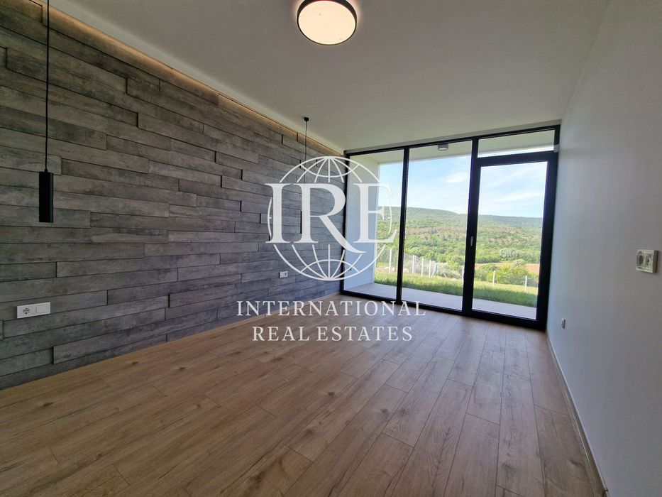 Продава се Къща в Балчик - 104 кв.м за 834 €/кв.м - Снимка #2