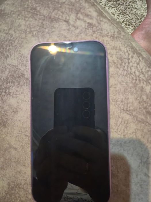 Продам iPhone 16