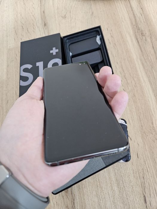 Samsung Galaxy S10 +, Dual SIM, 128GB, 8GB RAM,4G Ceramic Black