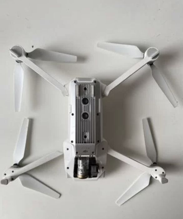 DJI Mavic Pro Combo ( Alpine White)