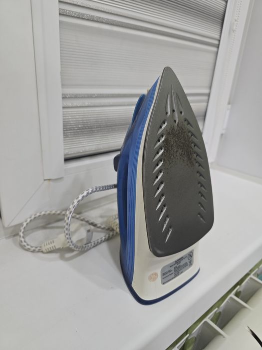 Утюг в хорошем состоянии