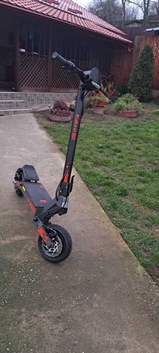 Totineta Electrica G2