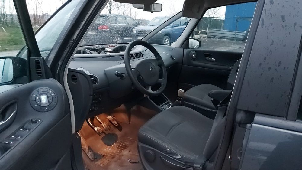Piese din Dezmembrari Renault Espace 4, motor 2000 dci 22 dci