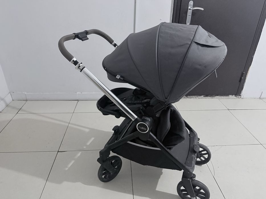 Продам детскую коляску