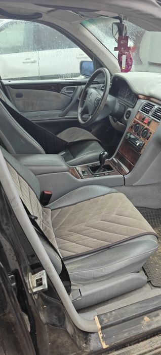 Мерседес-benc w210