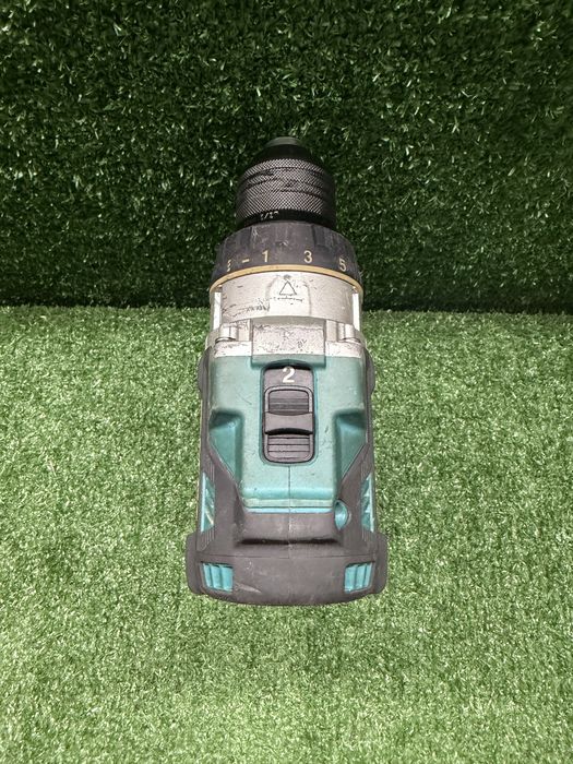 Мощен безчетков винтоверт Makita DDF486