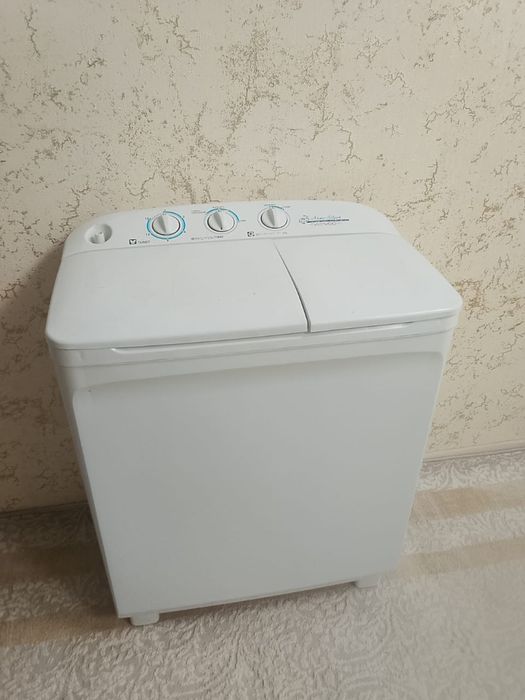 Стиральная машина полуавтомат