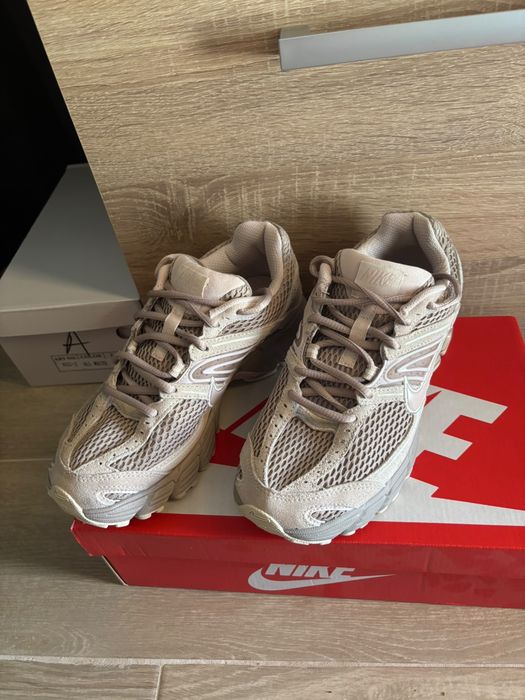 Vand adidais Nike