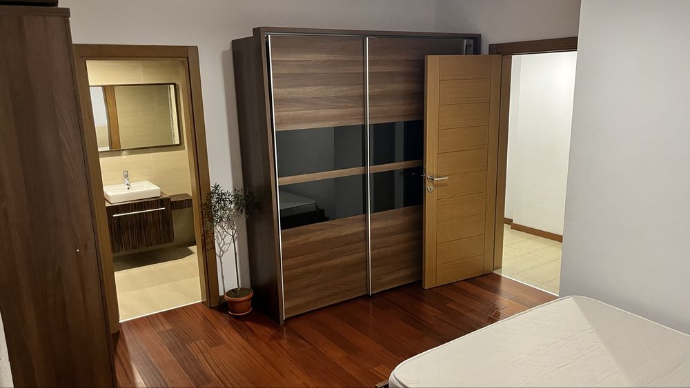 VANZARE apt 3 camere