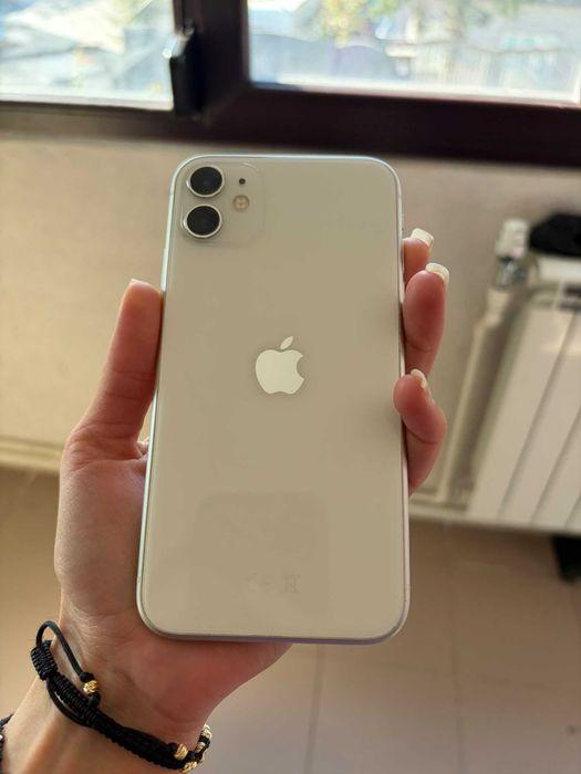iPhone 11 White 64 GB