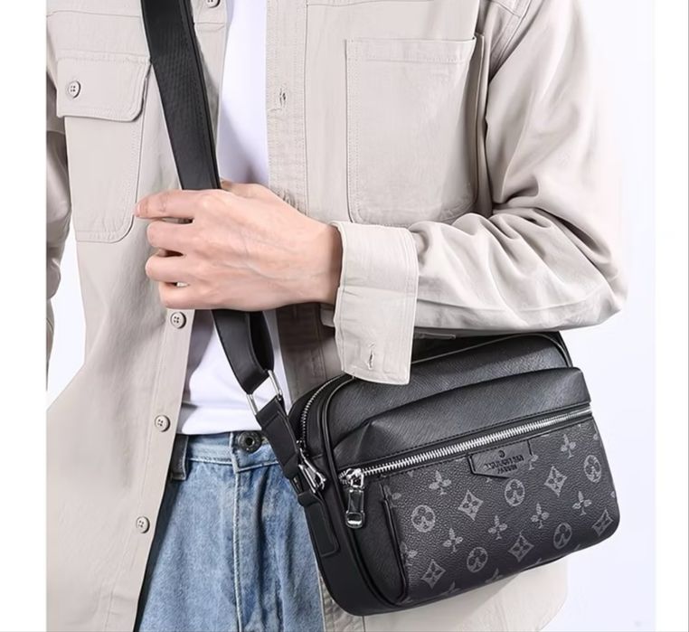 Барсетка Louis Vuitton