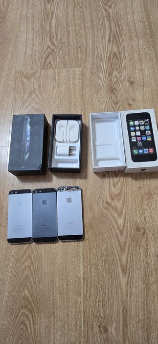 Продам четыре штуки Айфон 5s