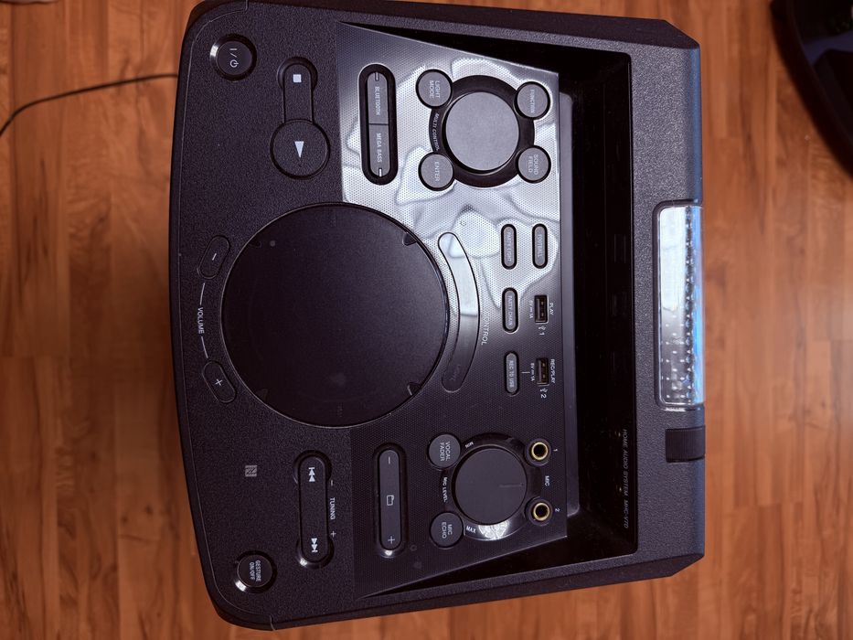 Продаётся мощная аудиосистема Sony MHC‑V7D