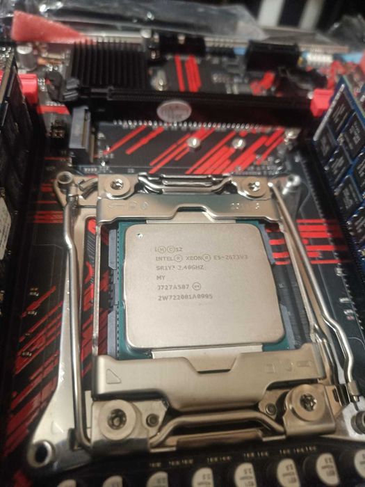 Kit PC Intel 12Core/24Threads 2.4-3.1Ghz 35Mb Cache,  NOU TOP