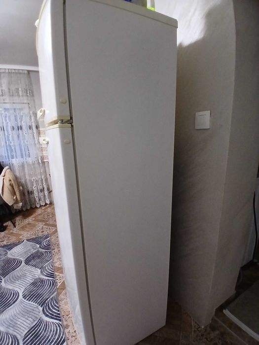 Хладилник BEKO  запазен