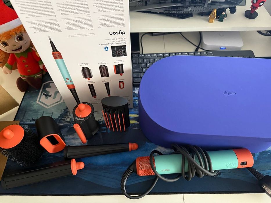 Продавам Dyson airwrap hs08