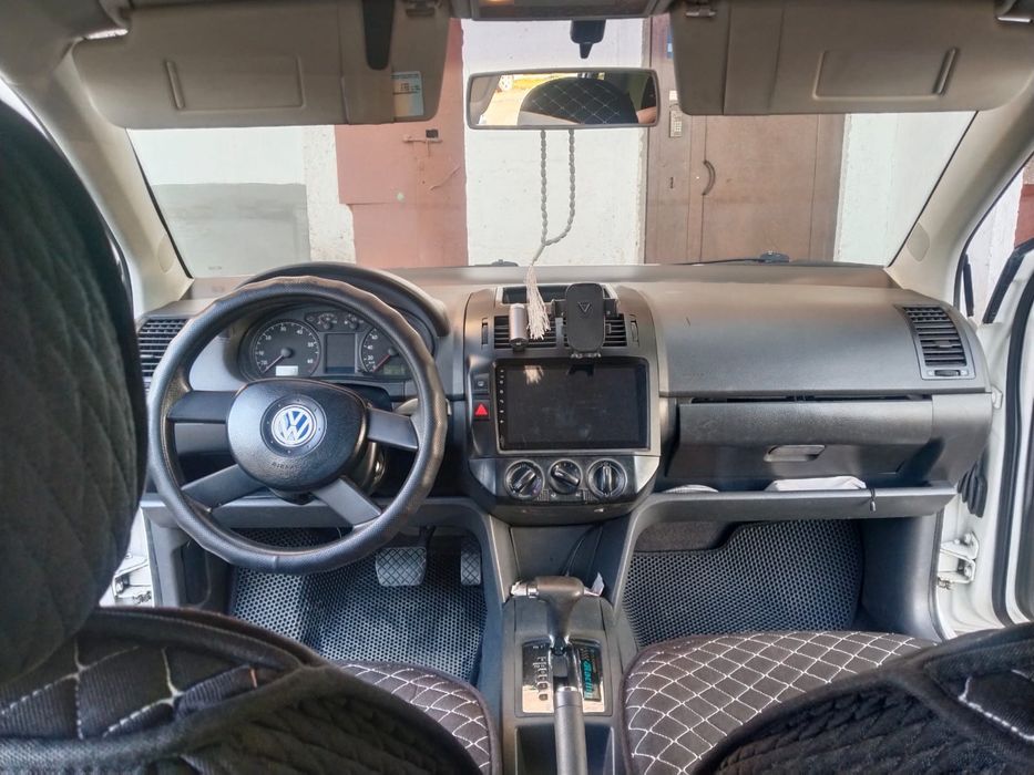 Продам машину фольсваген поло