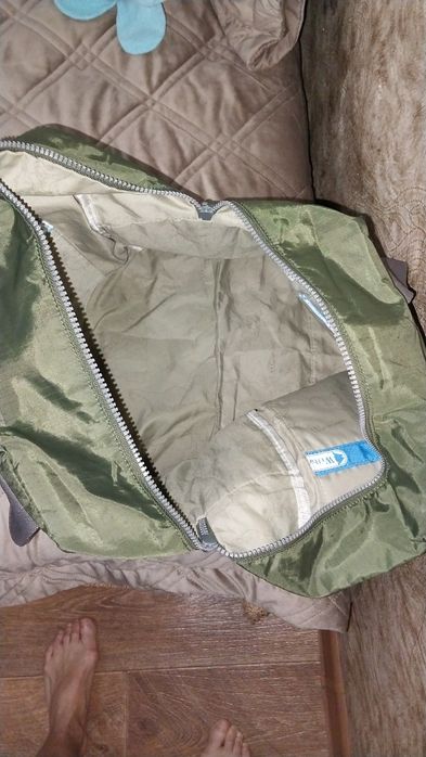 Продаётся сумка из плащевки.  Вместительная