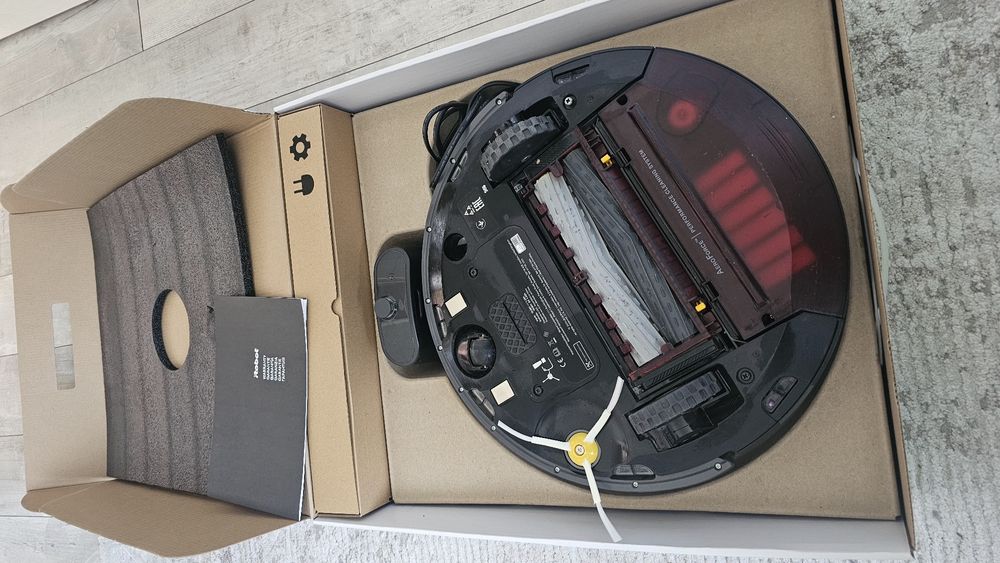 I ROBOT Roomba 966