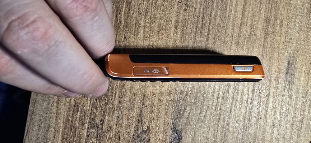 Telefon Colectie: Sony Ericsson W200i Orange