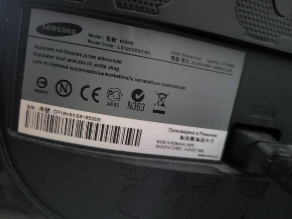 2 buc  TV /monitor Samsung/Lg