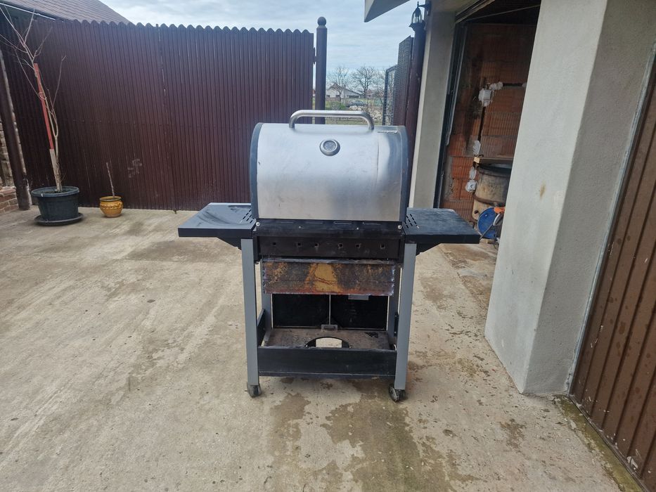 De vanzare, Gratar !!!