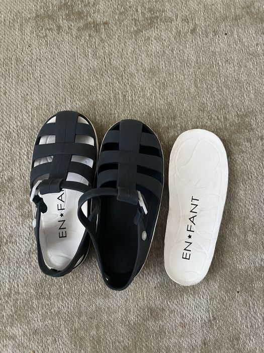 Sandale En Fant marimea 25/26