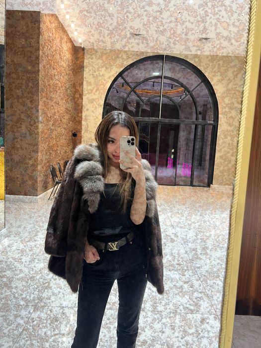 Шуба продается (автоледи)