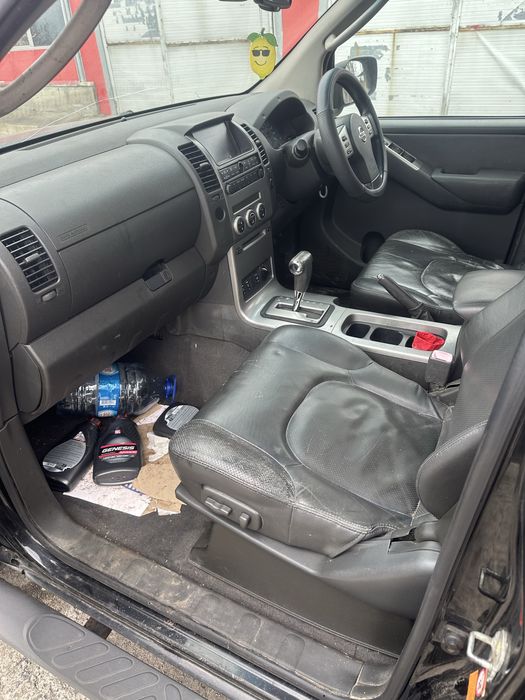 Nissan navara2008г 2.5d 174кс нисан навара на части