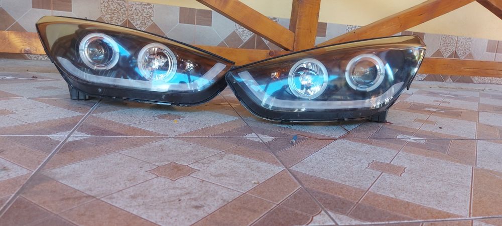 Faruri Angel Eyes  HYUNDAI IX35 Negre
