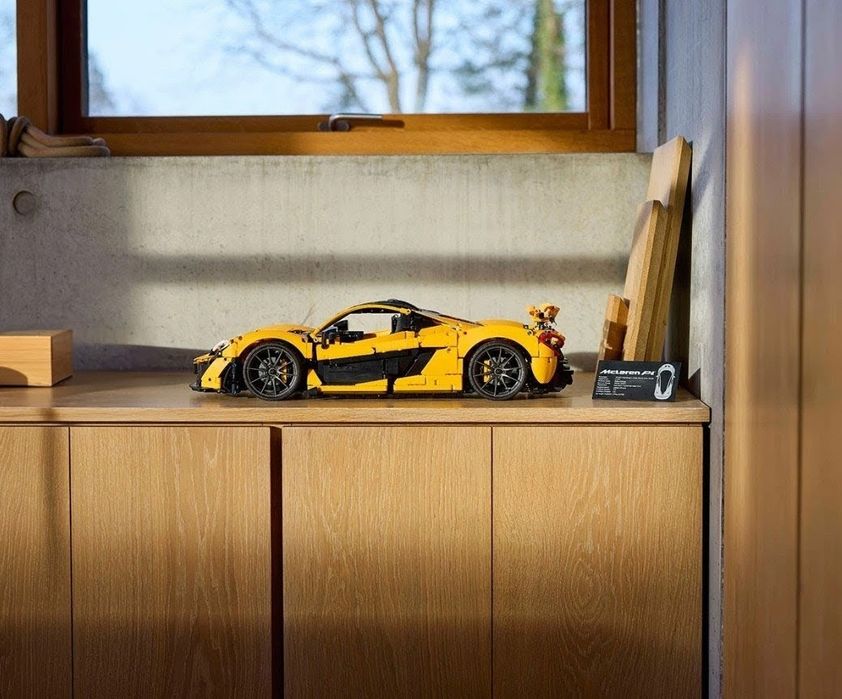 LEGO TECHNIC SUPER CARS. Нови и запечатани !