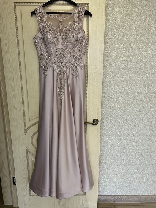 Невероятно красивое платье