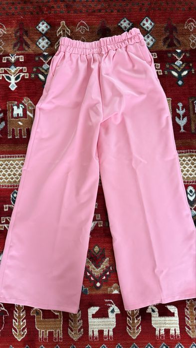 Нарядная одежда для девочки / праздничные костюмы на утренник