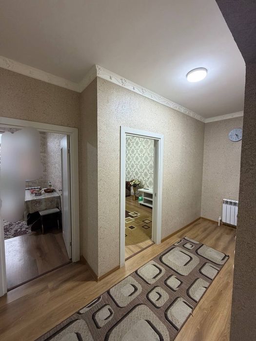 Sergeli choshtepa metroni birinchi bekati  1xona SROCHNI sotiladi