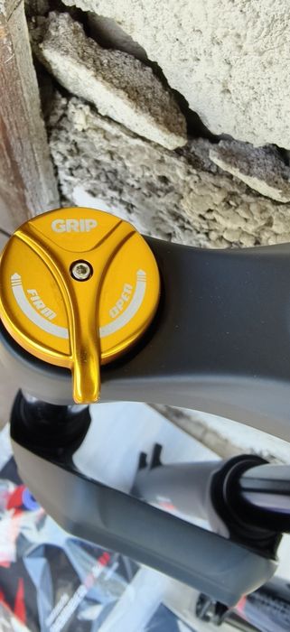 НОВИ 29"-160mm Marzocchi Bomber Z1 Grip  Black Enduro Вилка Ендуро