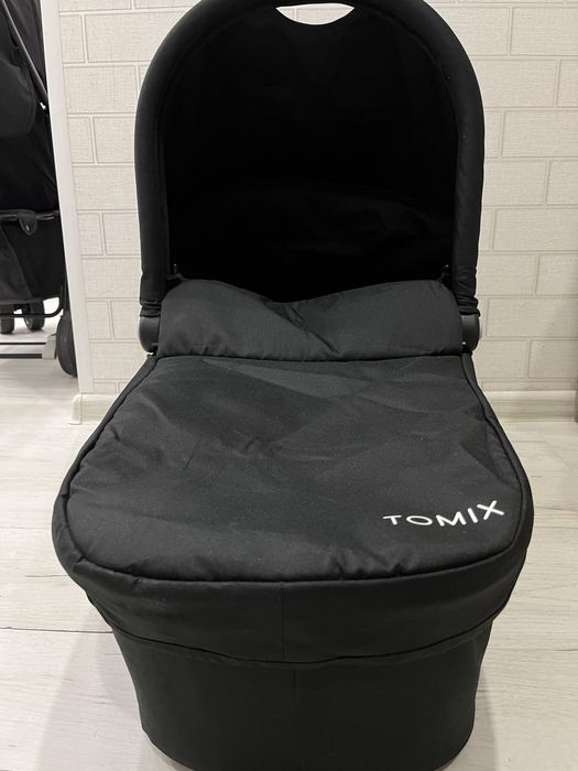 Продам коляску 3 в 1