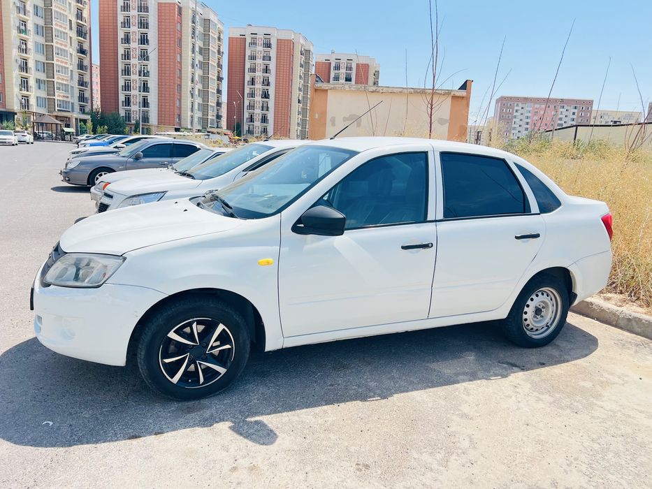 Lada Granta 2015