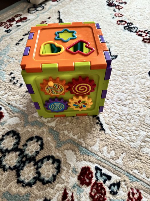 Игрушки развивающие для детей