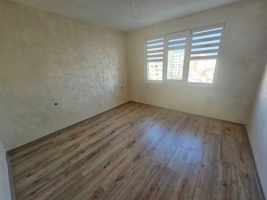 Продава се Тристаен апартамент в Балчик - 100 кв.м за 638 €/кв.м - Снимка #10