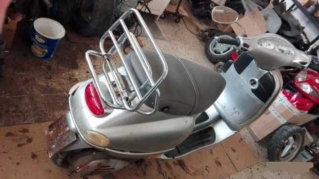 Piaggio Vespa ET Пиаджо Веспа ЕТ Скутер мотопед НА ЧАСТИ